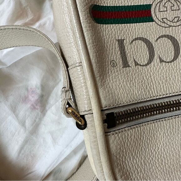 Gucci logo print messenger bag - Picture 8 of 16